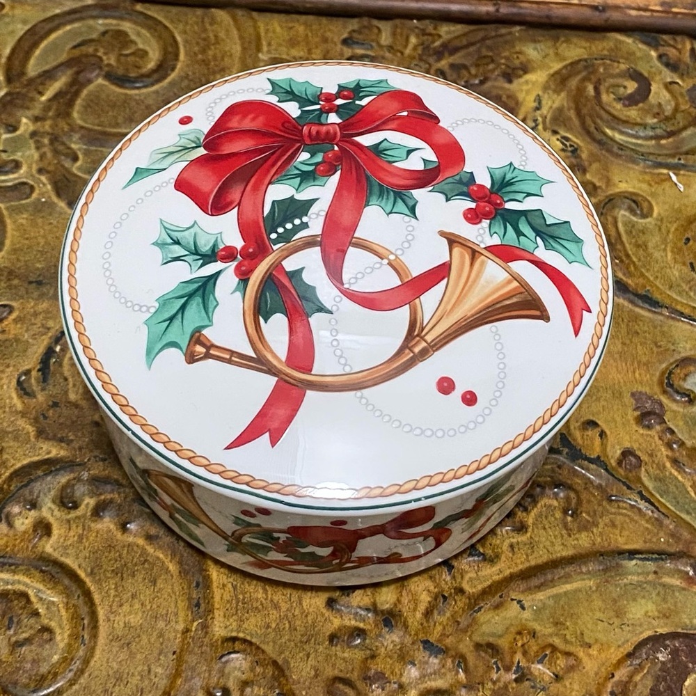 Mikasa Holiday Tin with Red Bow and Green Holly
